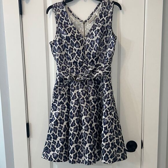 Banana Republic Blue and White Leopard Print Dress - Picture 2 of 12